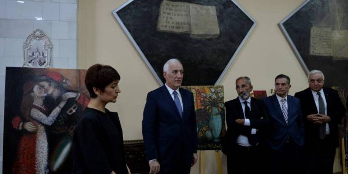 Ваагн Хачатурян встретился в Тбилиси с армянскими общественными деятелями и с деятелями культуры