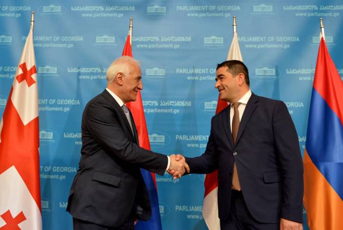 Президент Армении провел встречу со спикером парламента Грузии