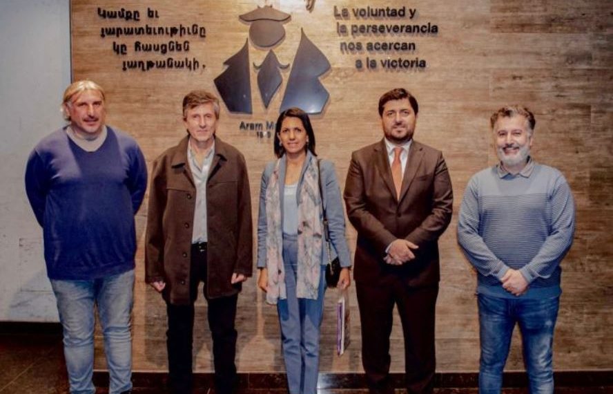 Армянская Аргентина — теплая и гостеприимная: директор «Арменпресс» посетила общинные структуры и СМИ