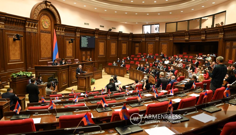 Стало известно, в каких случаях журналист может лишиться аккредитации