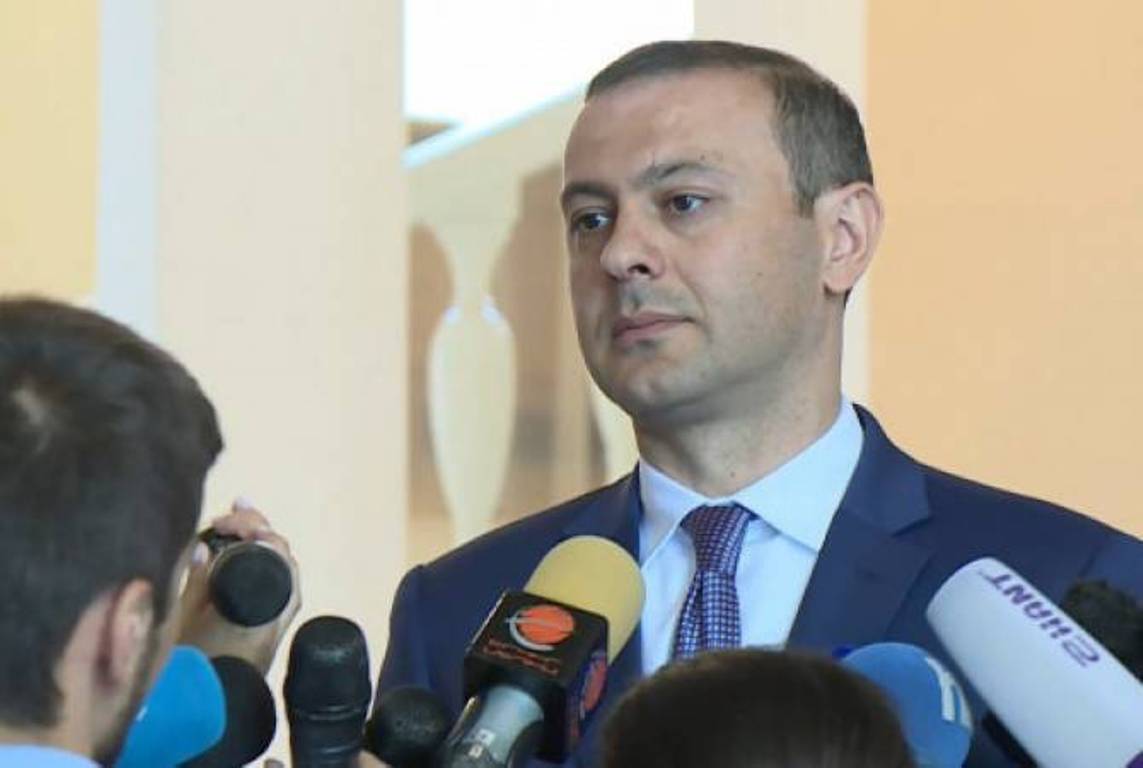 Секретарь СБ Армении сообщил подробности того, что будут обсуждать комиссии по делимитации на следующей встрече