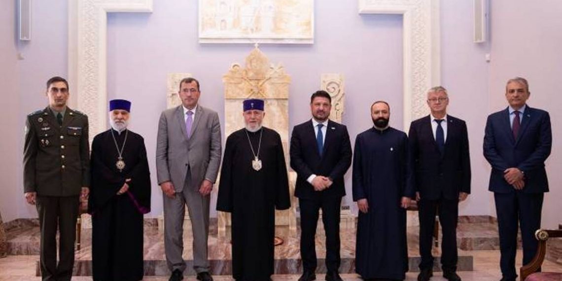 МО Греции готово приложить все усилия для поддержки Армении в преодолении существующих вызовов