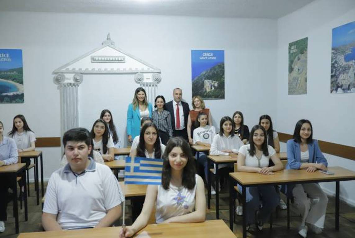 Придаем важность сотрудничеству: Жанна Андреасян и София Захараки посетили Армяно-греческий государственный колледж