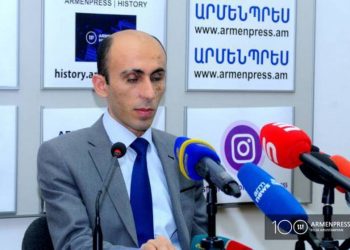 Диалог по карабахскому урегулированию не должен быть частью сложных отношений между Западом и Россией: госминистр Арцаха