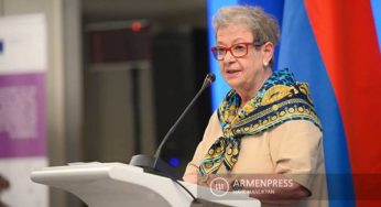 Посол ЕС призывает все стороны не нагнетать внутриполитическую ситуацию и воздерживаться от разжигания ненависти