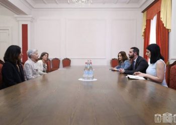 Вице-спикер НС Армении принял делегацию, возглавляемую председателем Венецианской комиссии Совета Европы