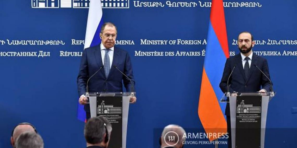 Армения заинтересована в активизации деятельности сопредседательства МГ ОБСЕ: Арарат Мирзоян