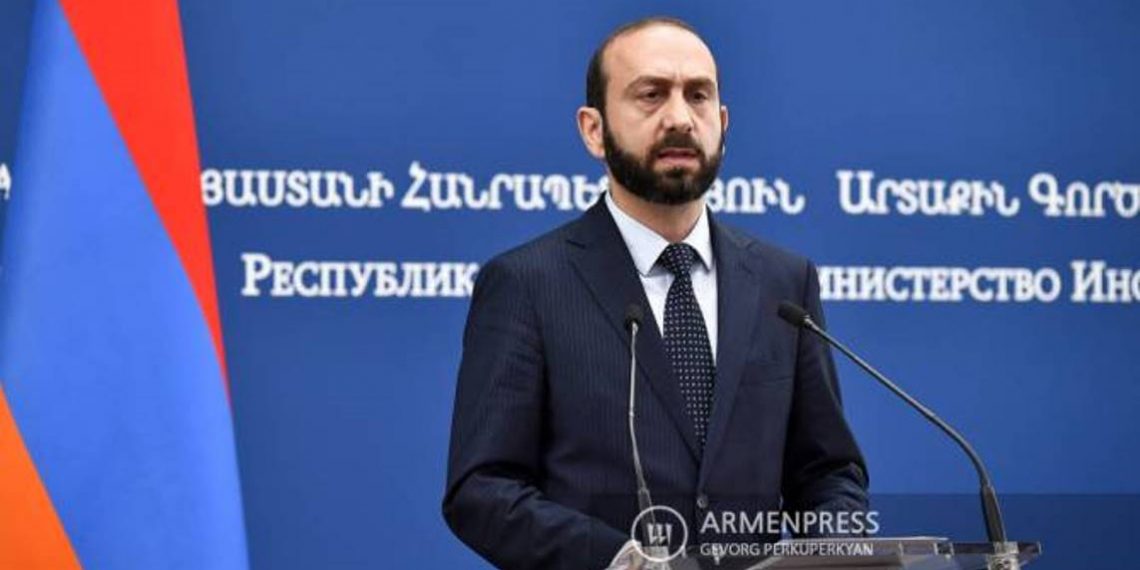 Турция пытается связать процесс урегулирования отношений Армения-Турция с процессом Армения-Азербайджан: Арарат Мирзоян