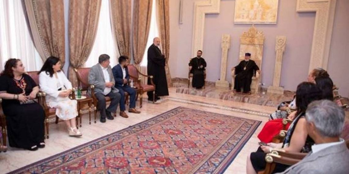 Католикос Всех Армян принял паломников Восточной епархии ААЦ США