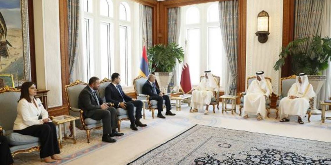 Эмир Катара принял приглашение Никола Пашиняна посетить Армению