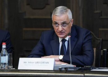 Вице-премьер РА и посол ЕС обсудили программы, реализуемые в рамках Экономическо- инвестиционного плана ЕС