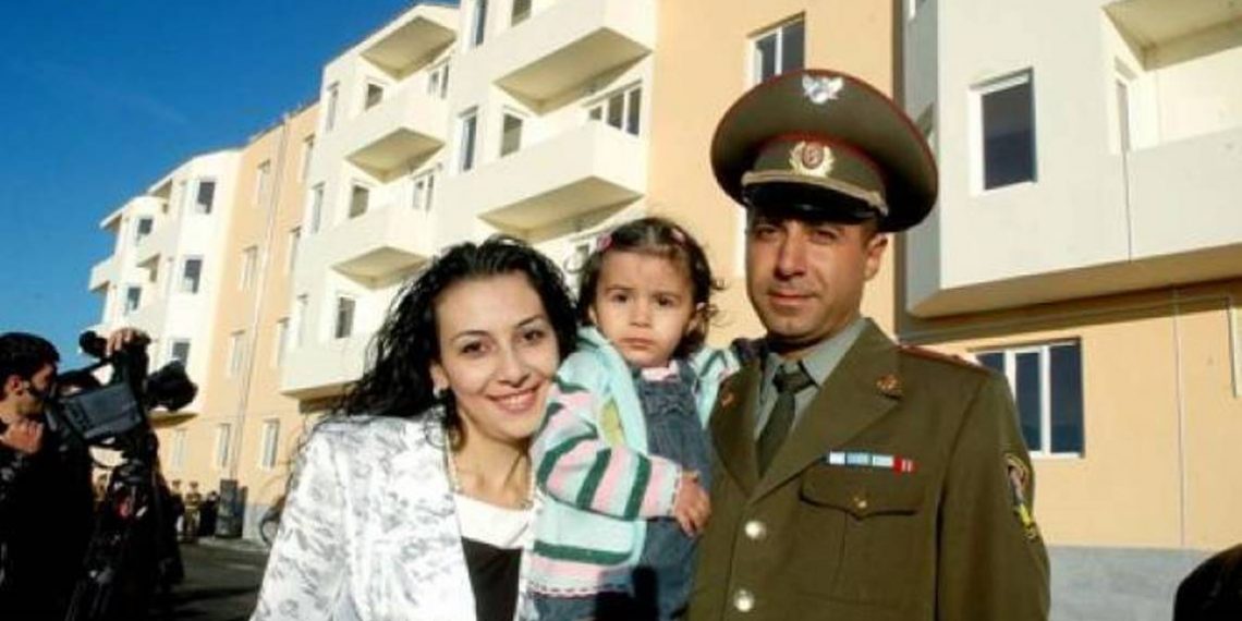 Офицеры, окончившие военно-учебное заведение, получат 3-х комнатную квартиру в Ереване