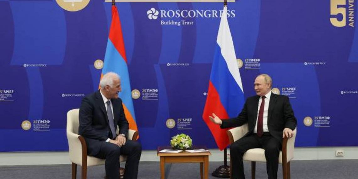 Мы заинтересованы в том, чтобы ситуация в Армении была стабильной и гарантировала развитие. Путин