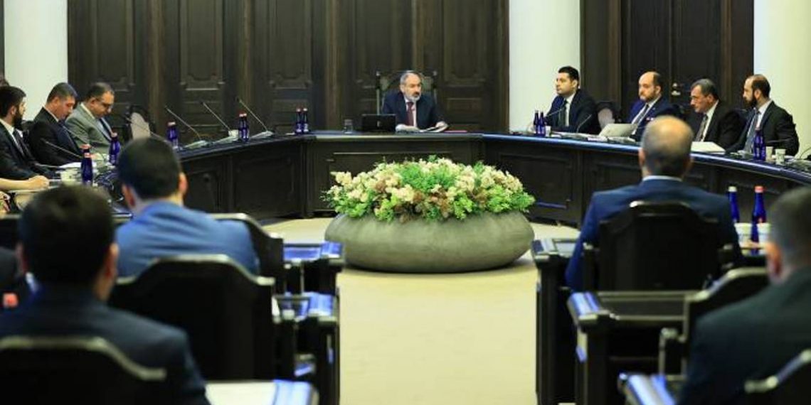 В мае зарегистрировано 673 224 оплачиваемых рабочих места: Никол Пашинян