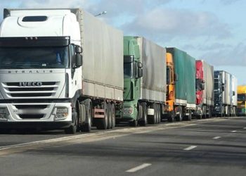 Ситуацию на КПП Верхний Ларс можно исправить, обеспечив отсутствие очередей грузовых машин: министр экономики Армении