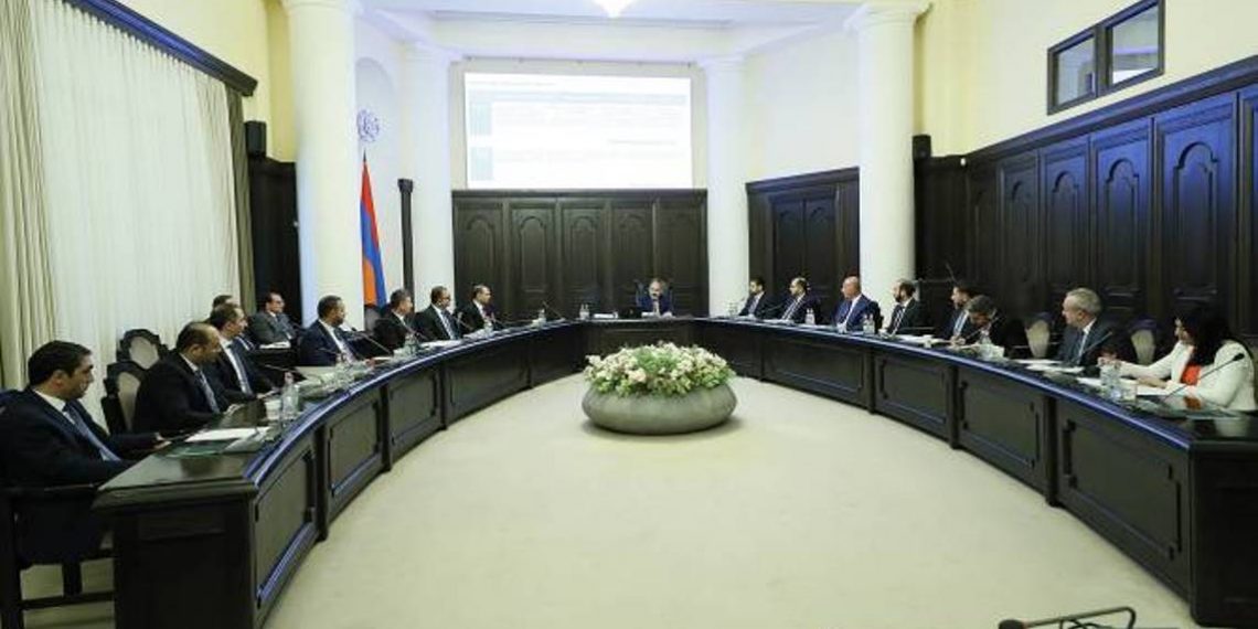 Доходы и расходы государственного бюджета увеличатся на 40 млрд драмов: правительство приняло соответствующее решение