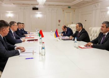 В Минске состоялась встреча генеральных прокуроров Армении и Беларуси