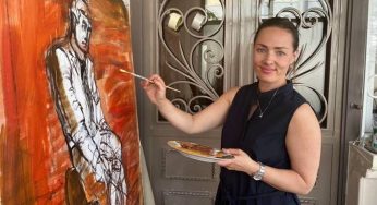 Обосновавшаяся в Армении российская художница создает серию портретов армянских знаменитостей
