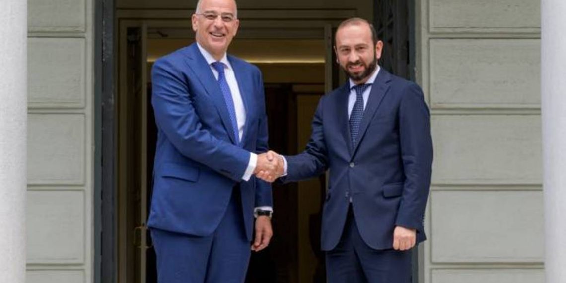 Министры иностранных дел Армении и Греции подписали Меморандум о взаимопонимании