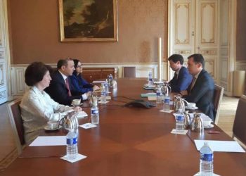 Секретарь Совета безопасности Армении встретился с французским сопредседателем Минской группы ОБСЕ