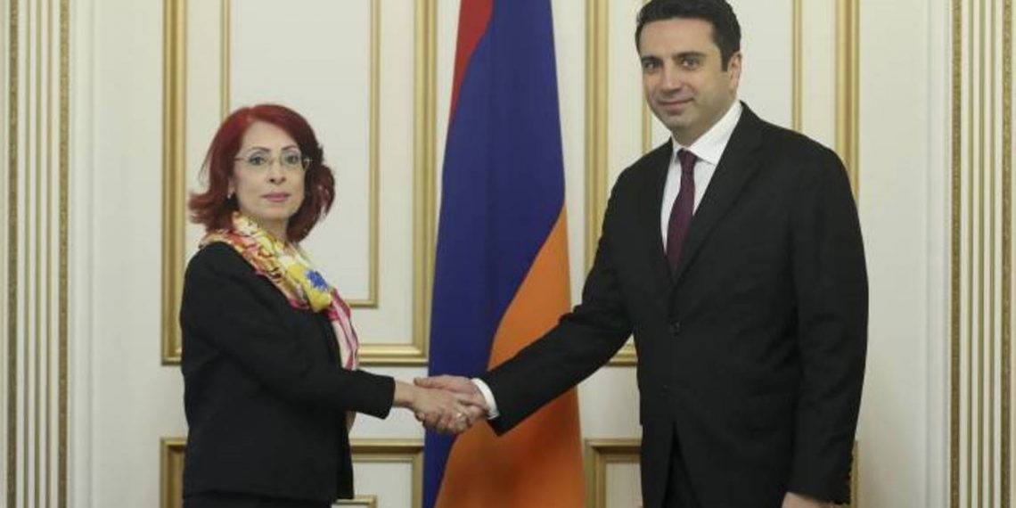 Председатель НС Армении принял Чрезвычайного и Полномочного посла Сирии