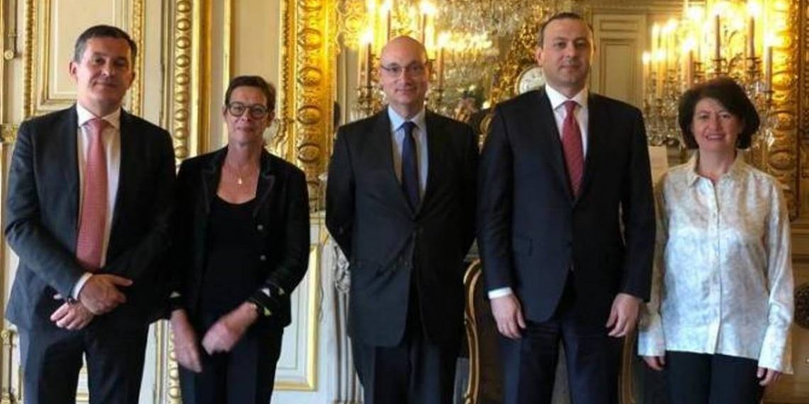 Секретарь СБ Армении и директор департамента МИД Франции обсудили нагорно- карабахский конфликт