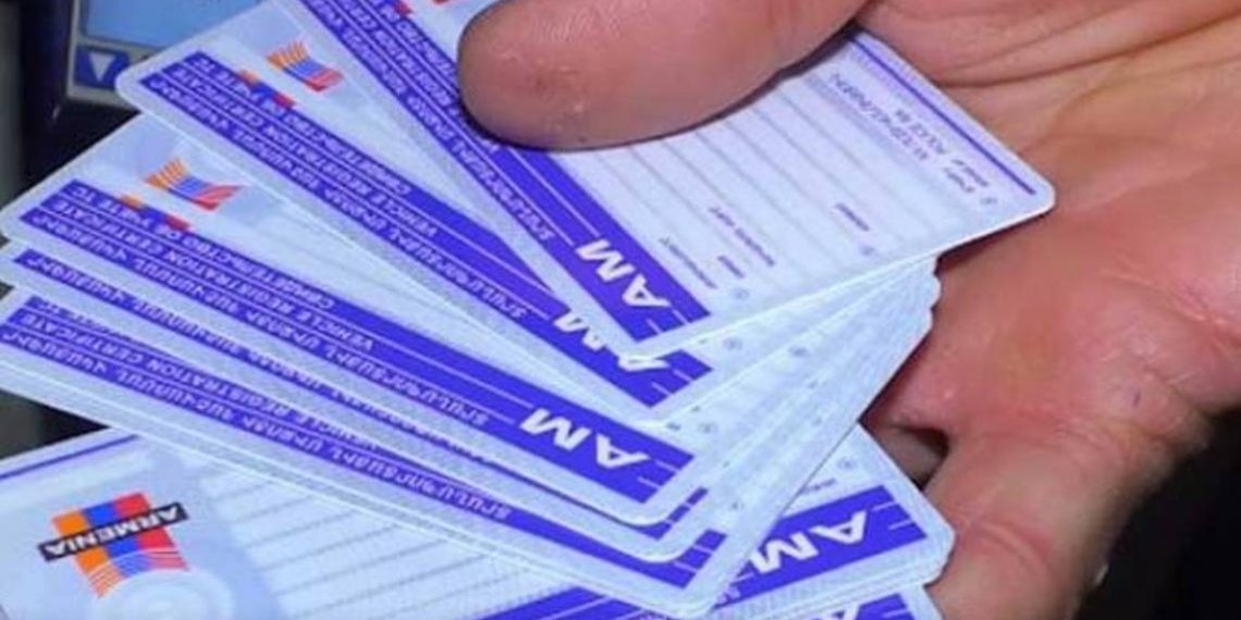 Государственная Дума РФ приняла в первом чтении законопроект о признании национальных водительских прав Армении