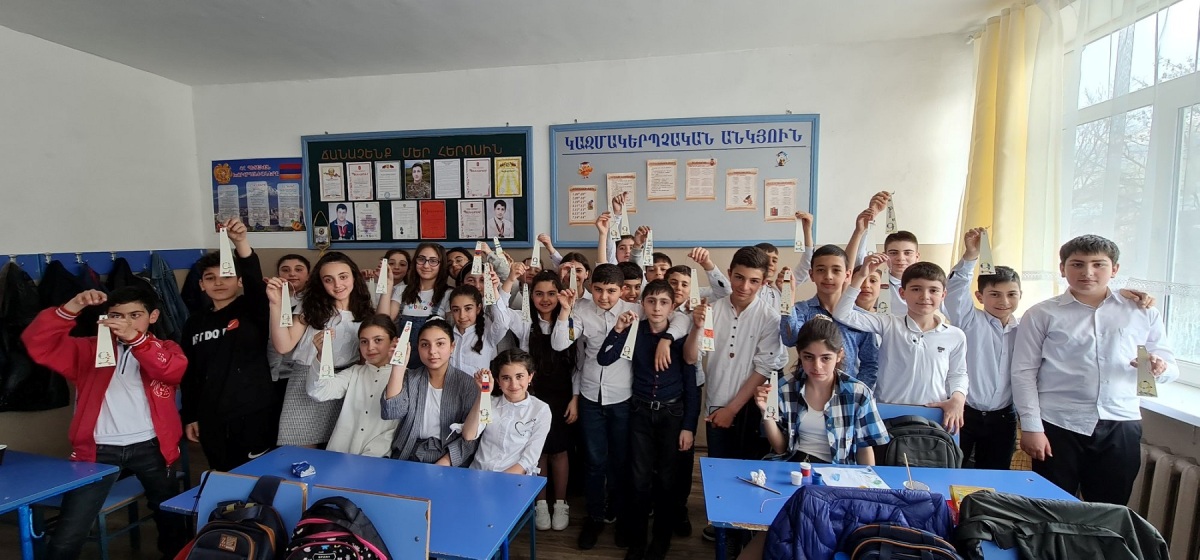 Образовательная программа «Зардагир» представляет детям армянское орнаментальное письмо и миниатюру