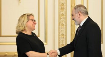 Премьер-министр Пашинян принял федерального министра экономического сотрудничества и развития Германии