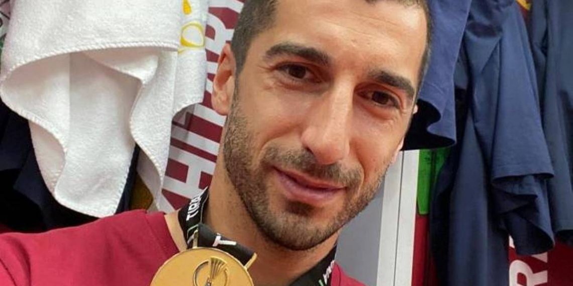 Горжусь победой, которой мы добились вместе. Мхитарян попрощался с «Ромой»