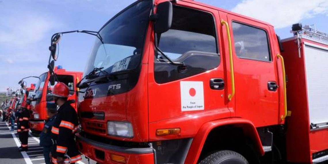 В МЧС Армении поступила информация о том, что в посольствах РФ и КНР заложено взрывное устройство