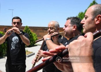 В следующем году в Ереване планируется провести международный фестиваль дудукистов