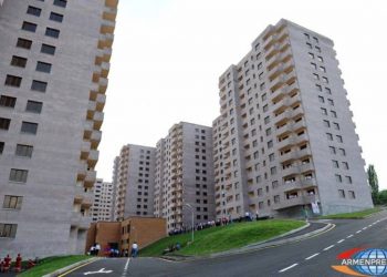 Национальное Собрание приняло проект предоставления квартиры в Ереване офицерам, окончившим военное учебное заведение