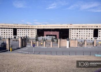 Начальник Генштаба станет первым заместителем министра обороны: парламент принял законопроект