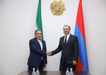 Принципы территориальной целостности государств и нерушимости границ должны соблюдаться: Секретарь Совбеза Ирана