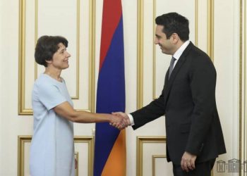 Спикер НС Армении на встрече с Риной Калюранд назвал «чрезвычайно тревожным» визит спикера парламента Эстонии в Шуши