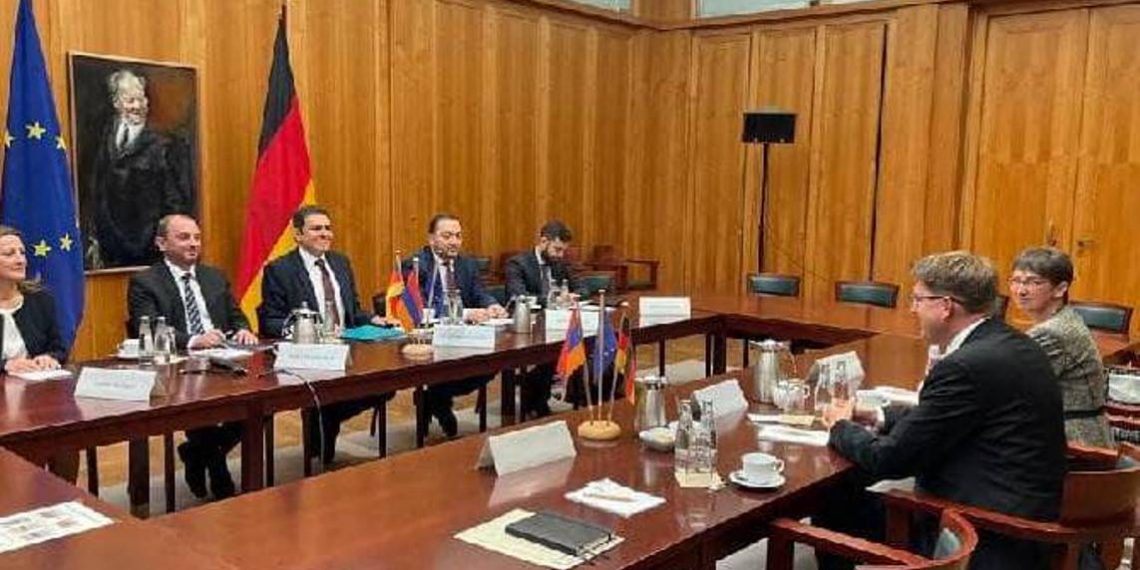 Состоялись политические консультации между Mинистерствами иностранных дел Армении и Германии