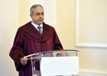 В резиденции Президента Республики состоялась церемония приведения судей к присяге