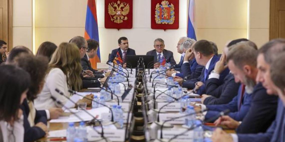 Состоялось заседание Межпарламентской комиссии по сотрудничеству между НС Армении и Федеральным Собранием РФ