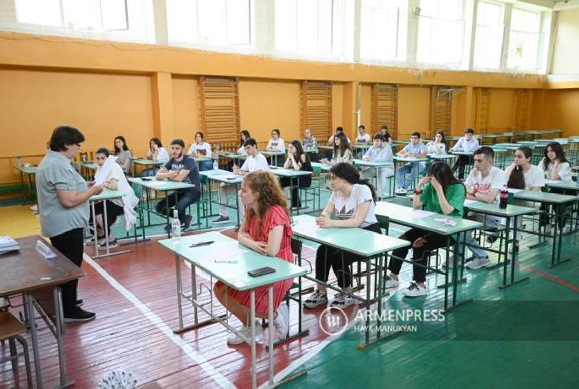 20 из 25 выпускников средней школы Вардениса поступили в ведущие вузы Армении