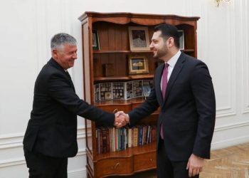 Вице-премьер-министр РА обсудил новые перспективы сотрудничества с директором армянского офиса Азиатского банка развития