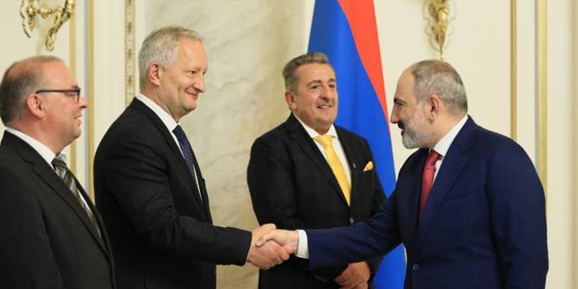 Армяно-германские связи динамично развиваются: премьер-министр принял делегацию земли Саксония-Анхальт