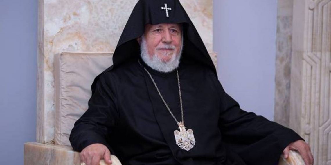 Католикос Всех Армян отбыл с патриаршим визитом в США