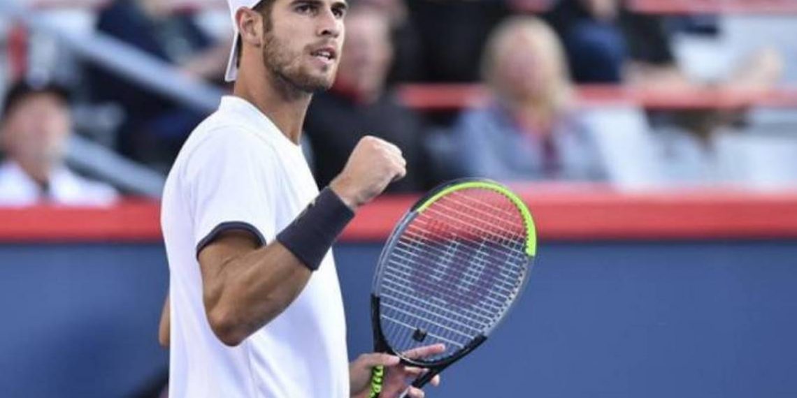 Карен Хачанов удачно стартовал на турнире в Гамбурге