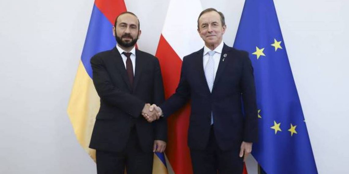 Экстремистская риторика Азербайджана подрывает усилия по установлению мира: Мирзоян