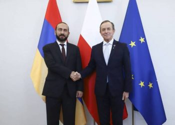 Экстремистская риторика Азербайджана подрывает усилия по установлению мира: Мирзоян