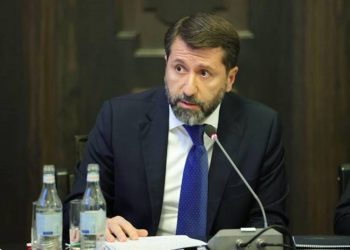 В Армении будет проверяться добропорядочность всех прокуроров, следователей и судей