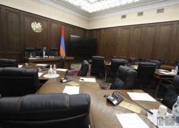 Заседание Совета НС не состоялось: на повестке дня был проект обращения в КС о лишении оппозиционных депутатов мандатов