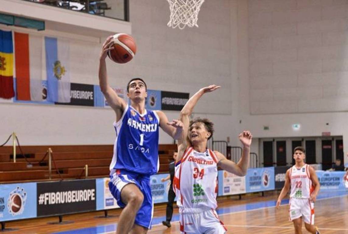 Сборная Армении по баскетболу до 18 лет начала с победы выступления на Чемпионате Европы