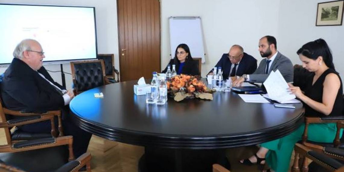 Обсуждается вопрос открытия торгового представительства Армении в Польше